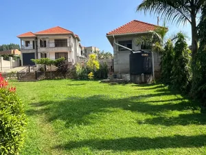 5bdrm Mansion in Namugongo Sonde Central Division for sale