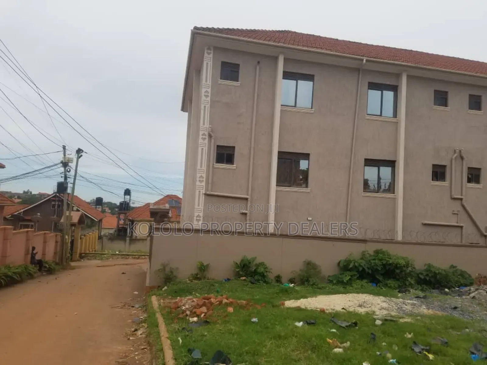 5bdrm Mansion in Namugongo Sonde Central Division for sale