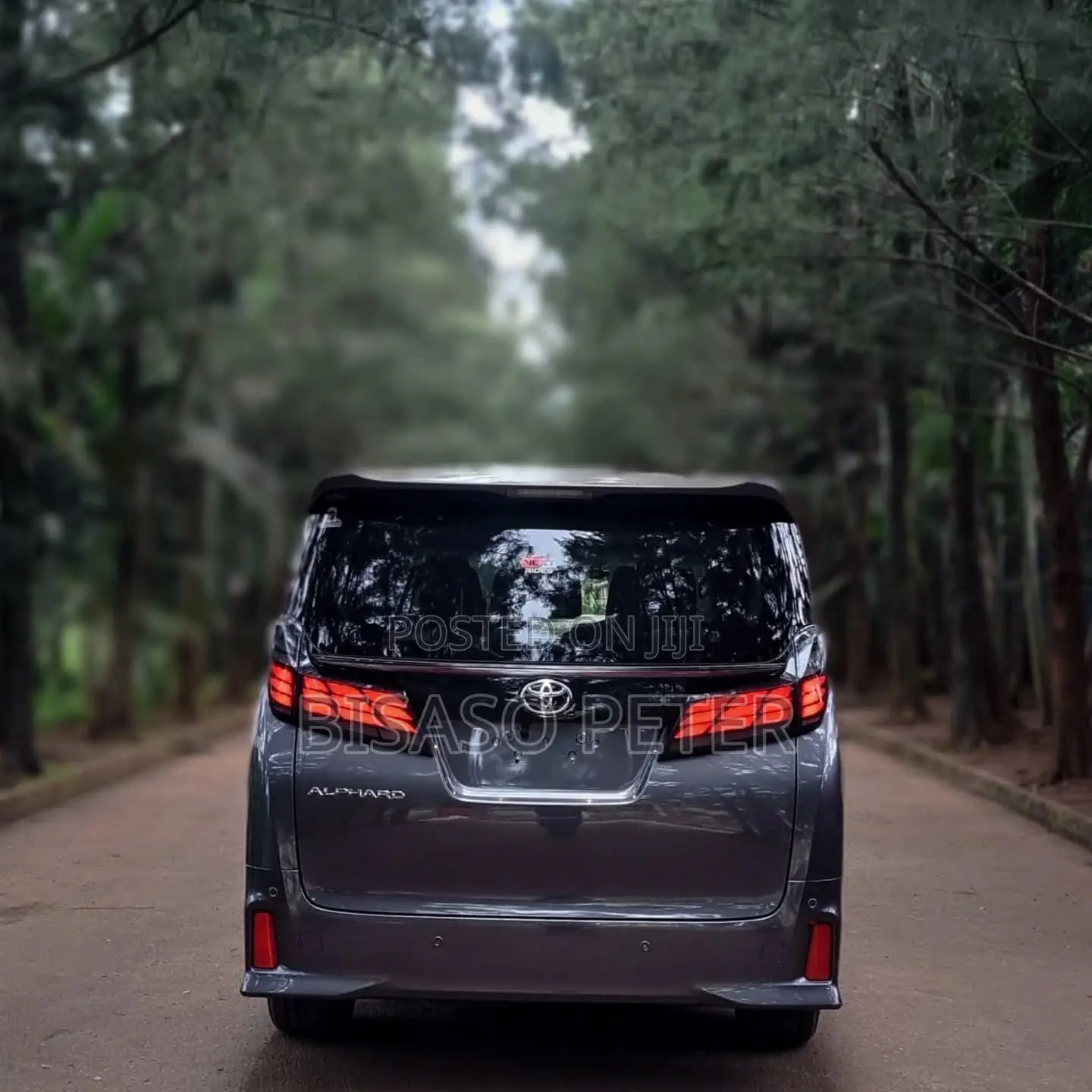 Toyota Alphard 2.5 Petrol FWD 2016 Gray
