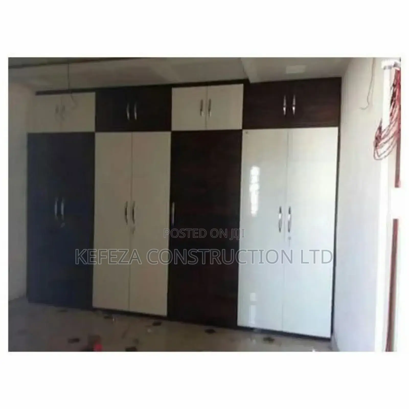 Inbuilt and Movable Wardrobes