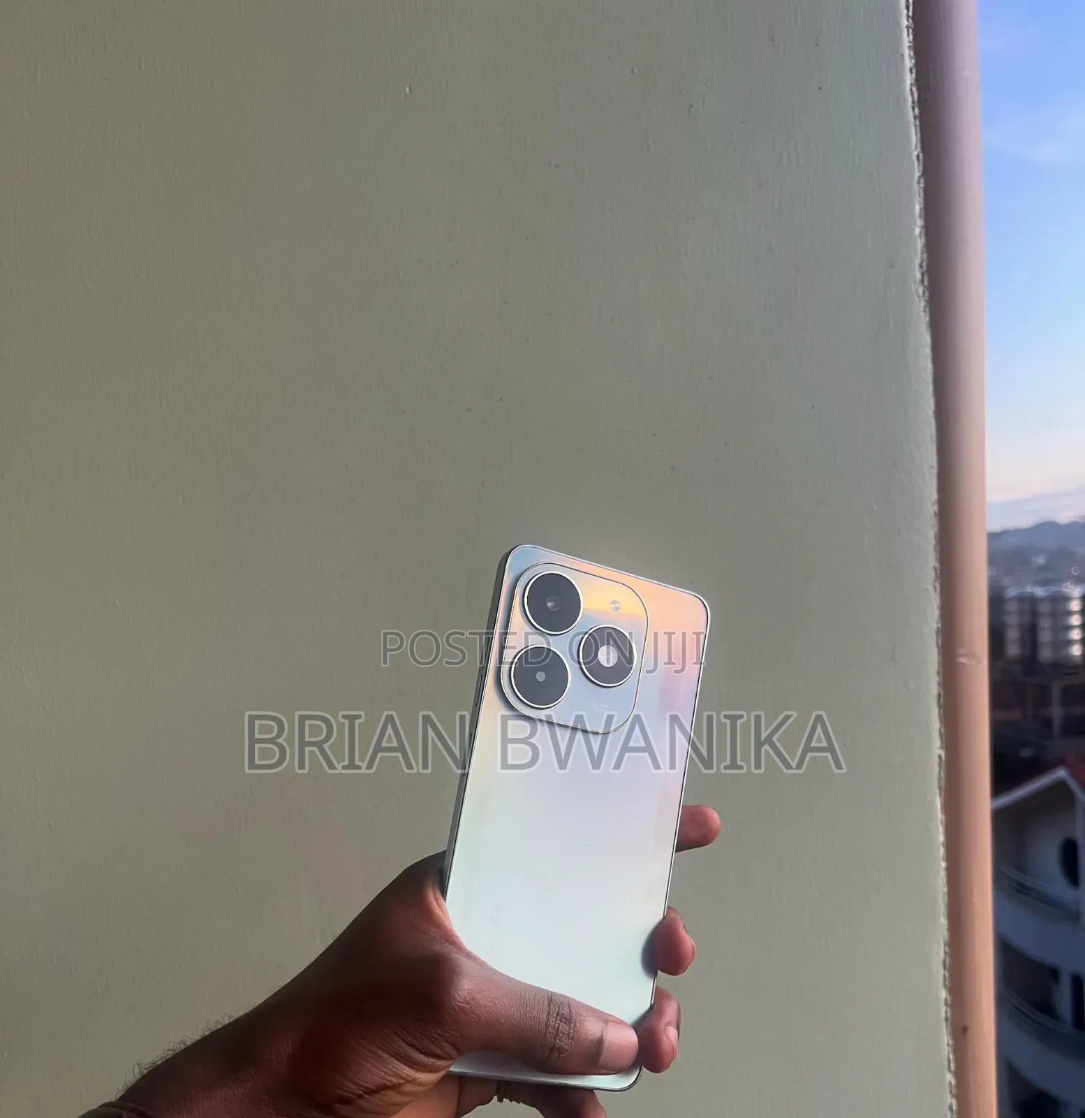 Tecno Spark 20 128 GB White