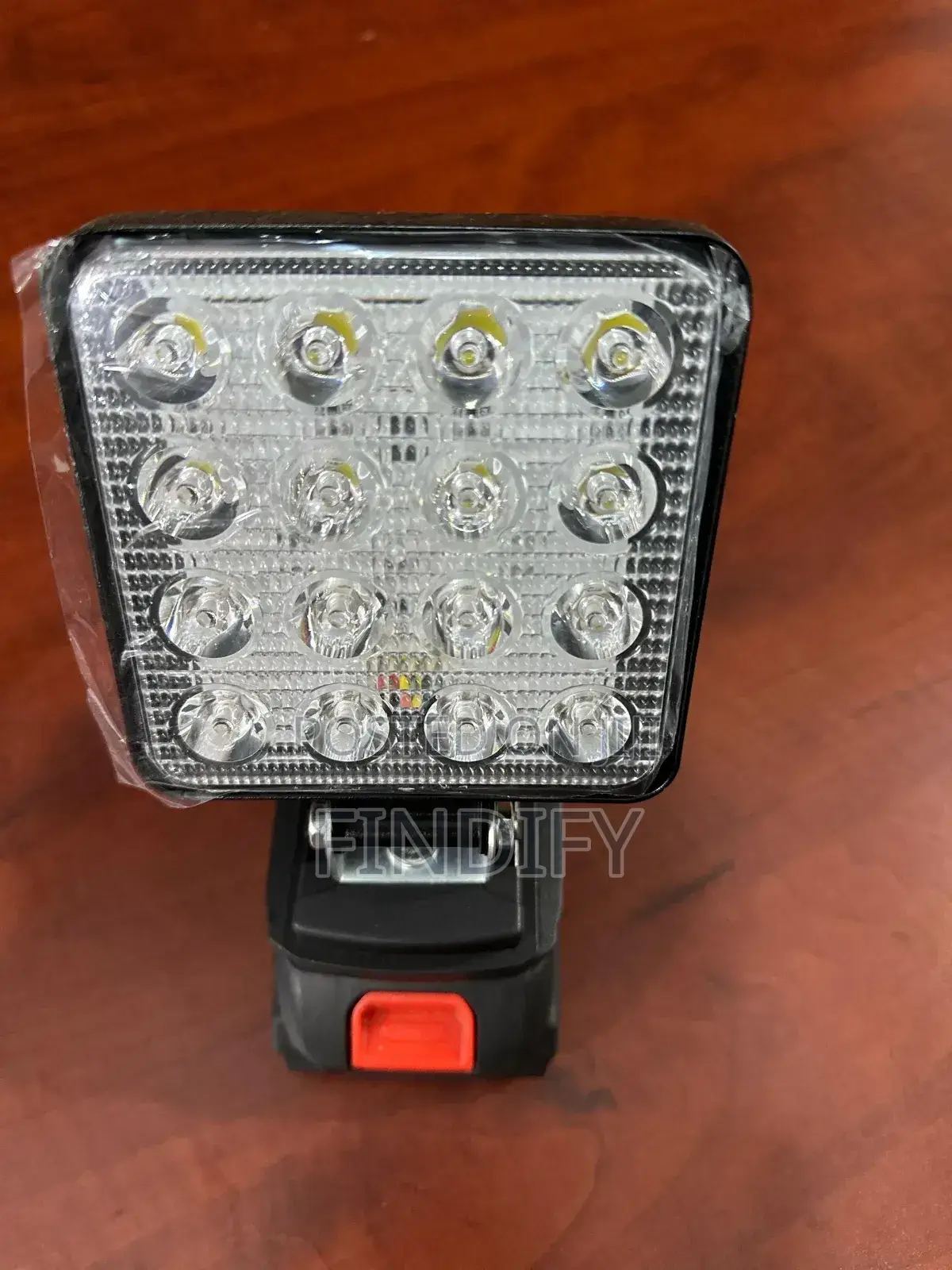 Multi-Functional Floodlight
Outdoor Coldless Rechargeable