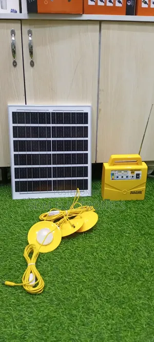 Solar Kit Charges Smartphone