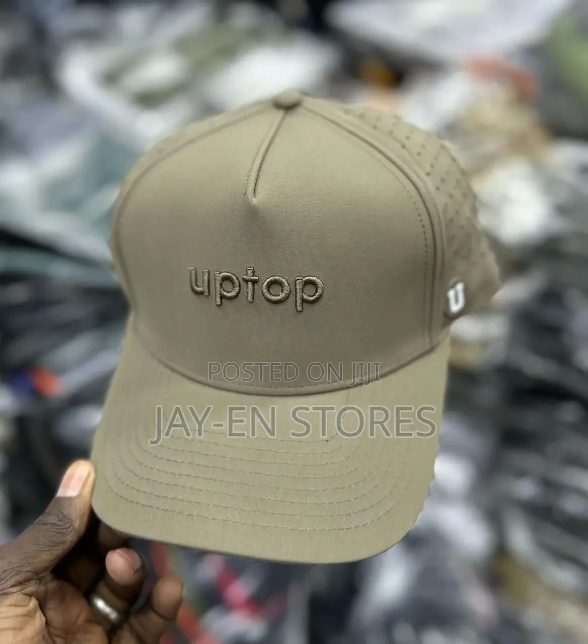 Khaki Upto Cap