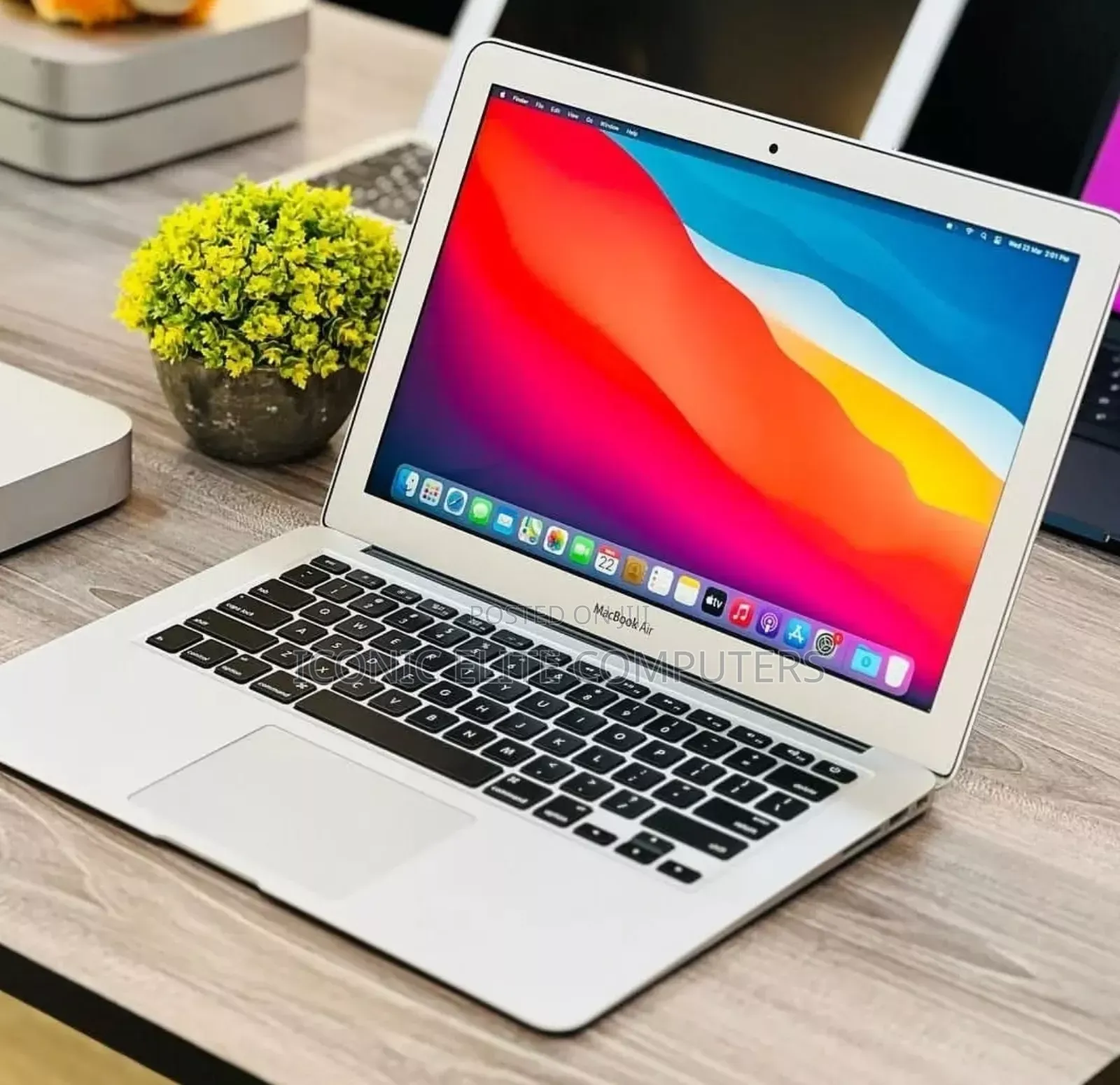 Laptop Apple MacBook Air 2017 4GB Intel Core I5 SSD 128GB