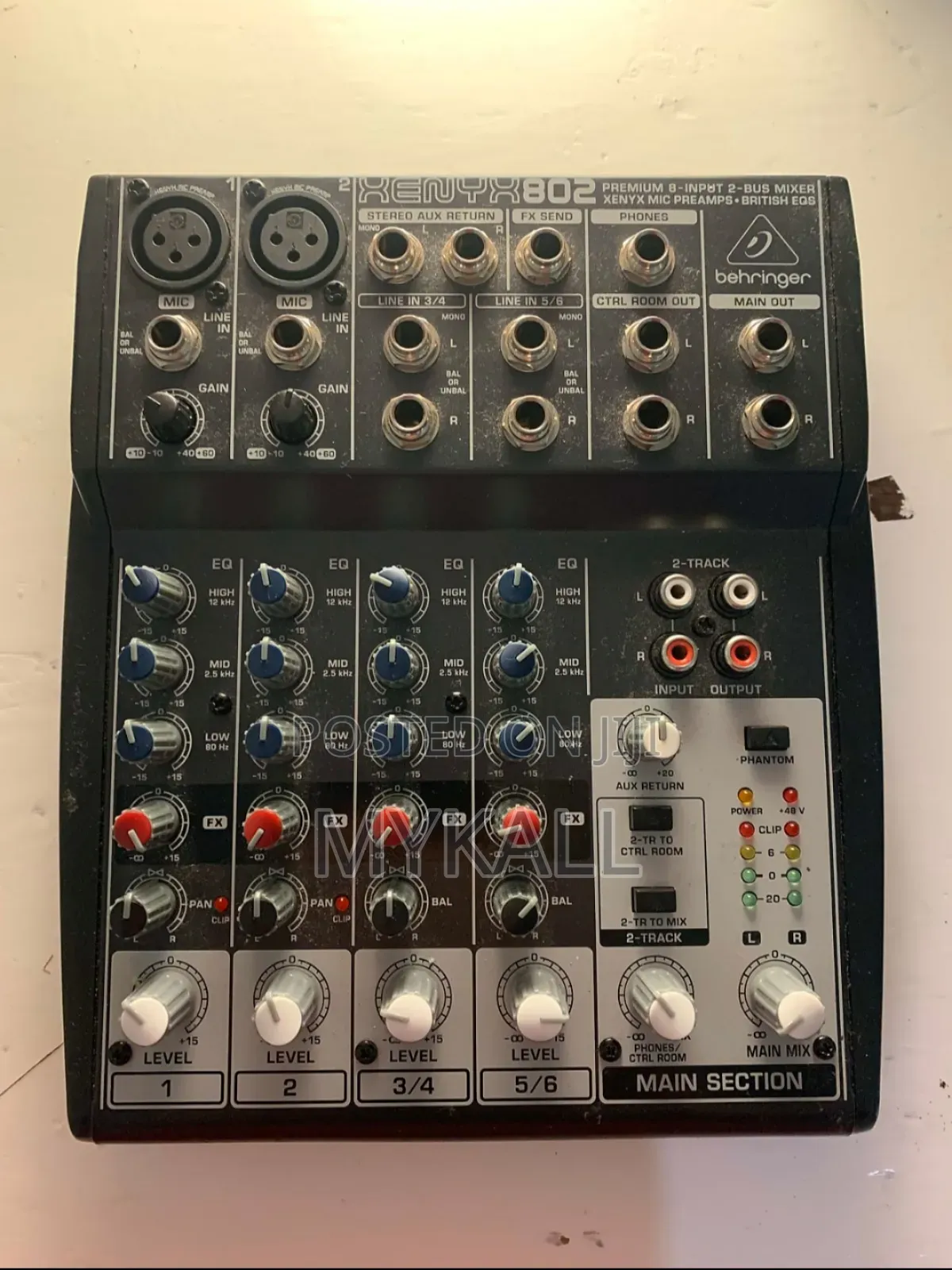 Behringer Mixer Xenty 802