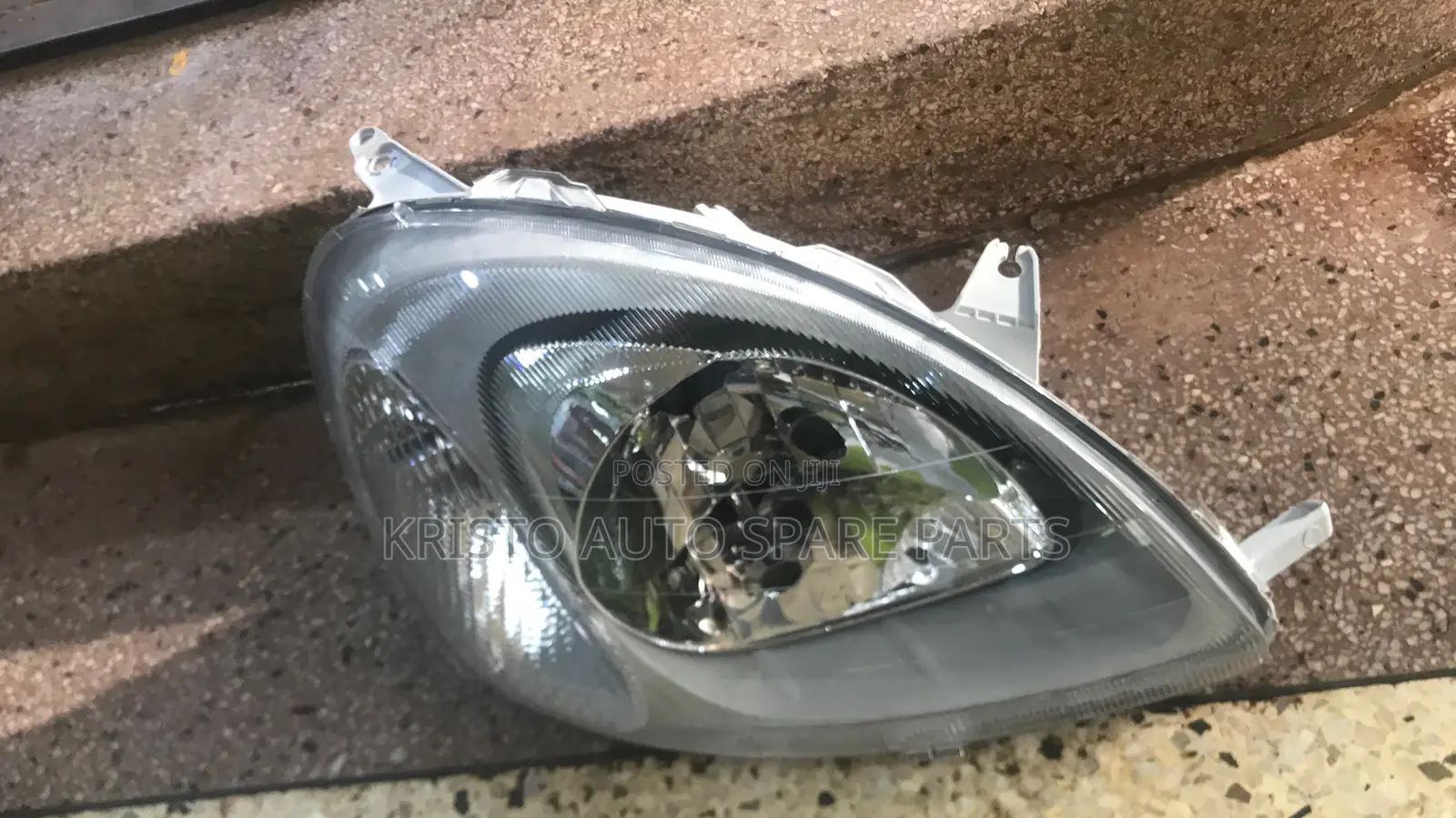 Headlamps Vitz Old Model