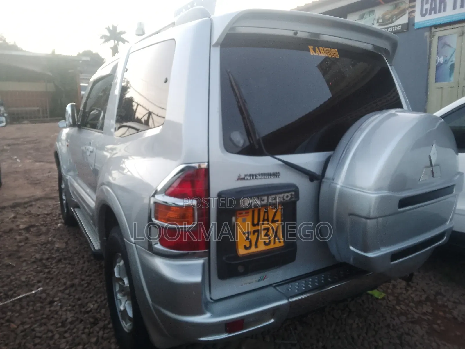 Mitsubishi Pajero 2004 Silver