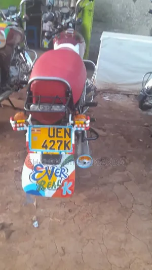Bajaj Boxer 2017 Red