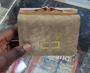 Ladies Classic Wallets