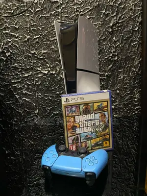 Ps5 Slim Uk Used Console 1 Blue Pad