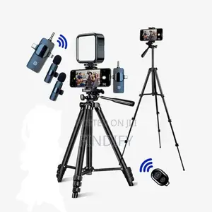 3 In1 Wireless Microphone Led Light Tripod Stand