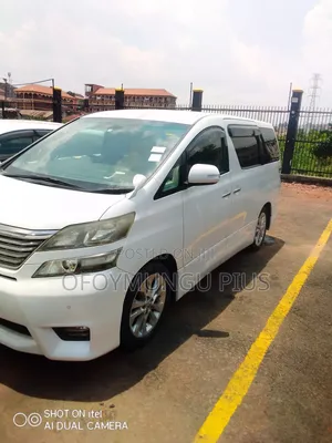 Toyota Vellfire 2011 White