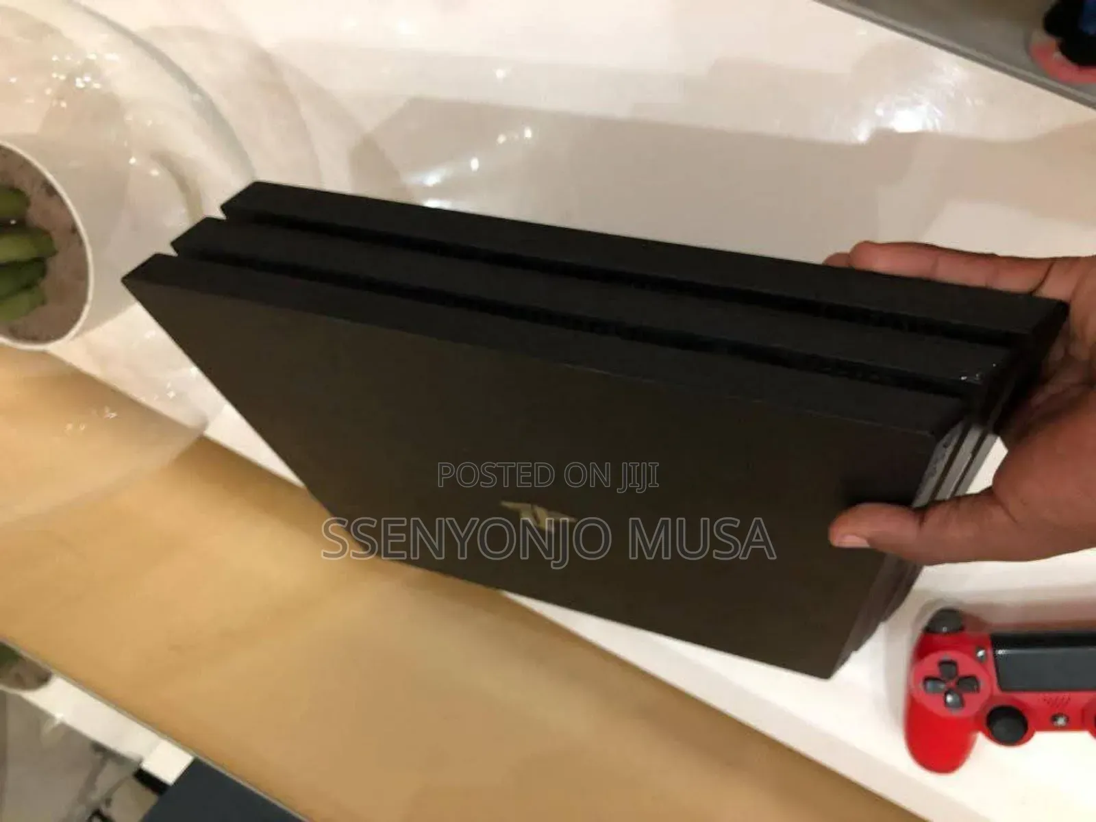Ps4 Pro 1tb With Free Game + Efc24 Bundle - Black