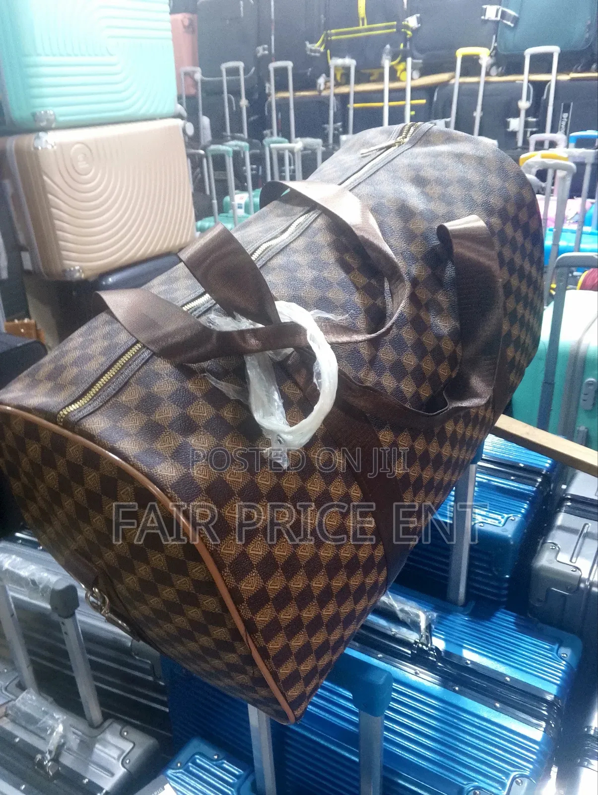 Original Leather Traveling Safari Bags. ( Brown)