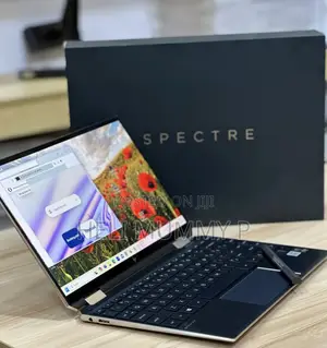 New Laptop HP Spectra 13 16GB Intel Core I7 SSD 1T