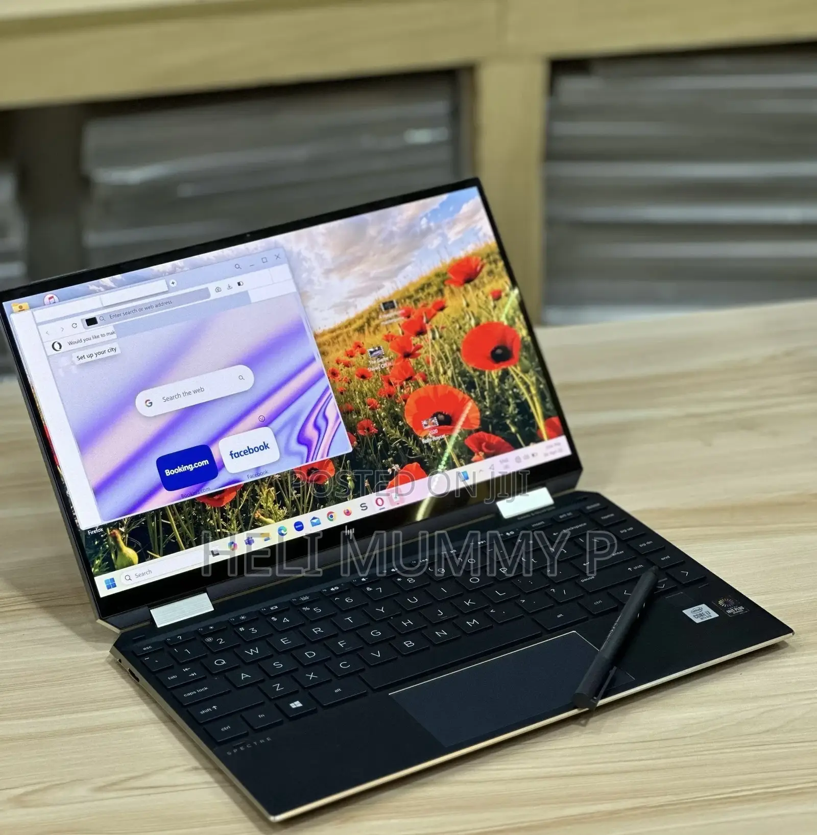 New Laptop HP Spectra 13 16GB Intel Core I7 SSD 1T