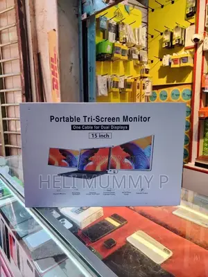 Portable Tri Screen Monitor / Triple Monitor Stand