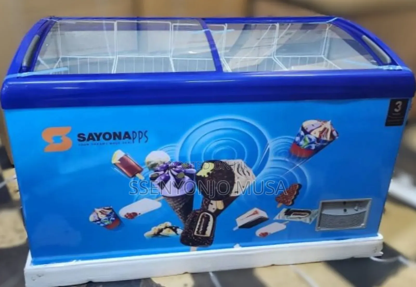 Sayona 360l Chest Freezer With Double Transparent Doors -