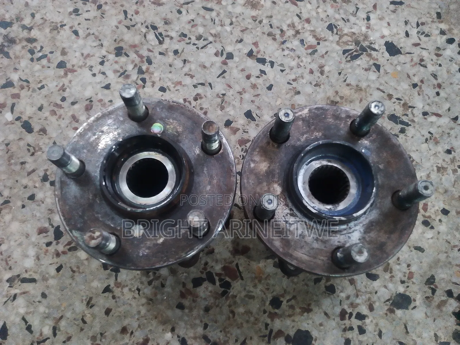 Rear Wheel Hub Bearings for Subaru Outback.