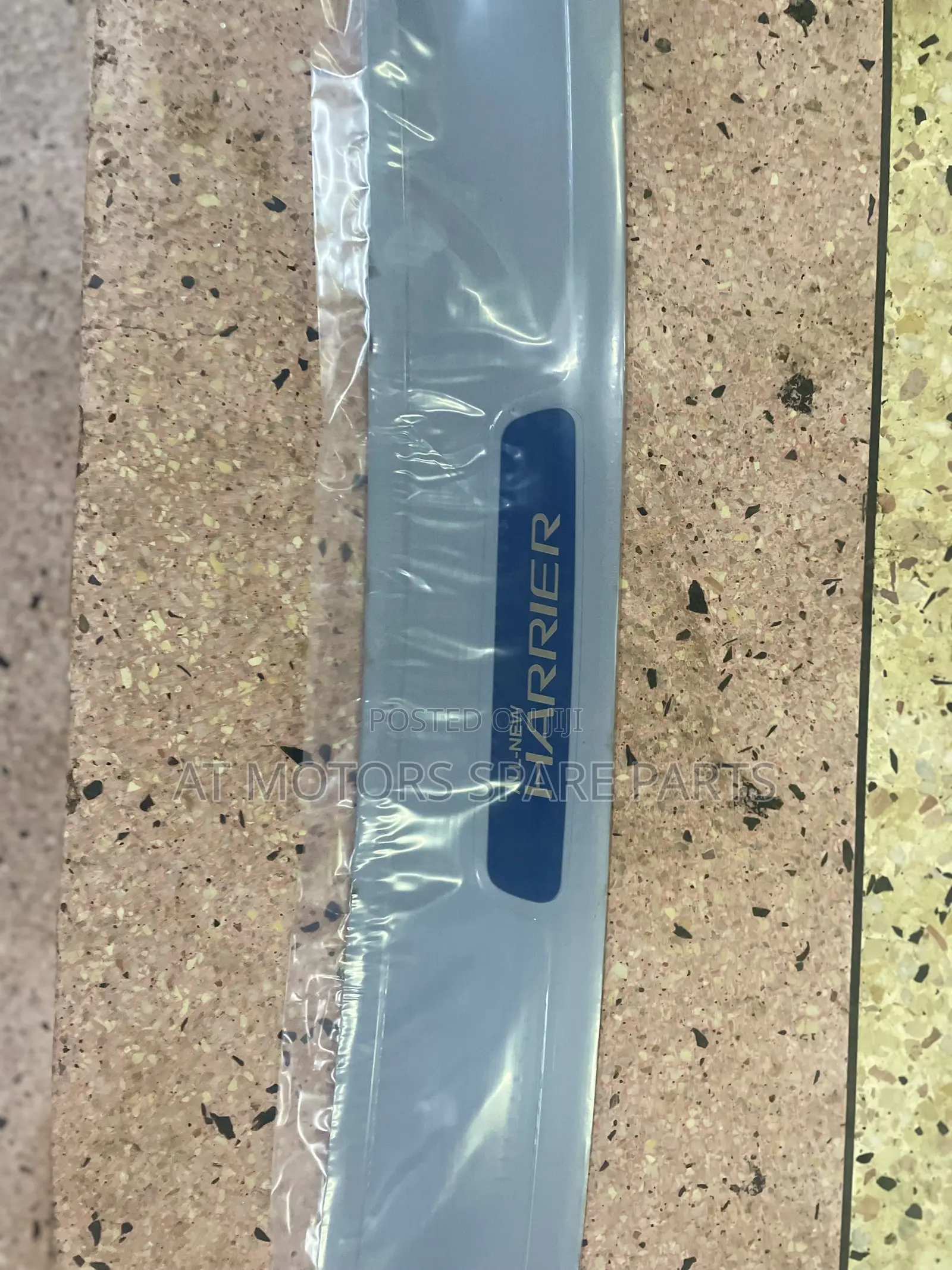 Real Bump Moulding for Harrier 2006