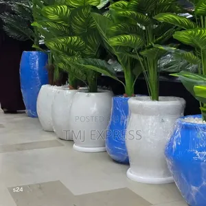 Unique Fibre Glass Decorative Flower Pots