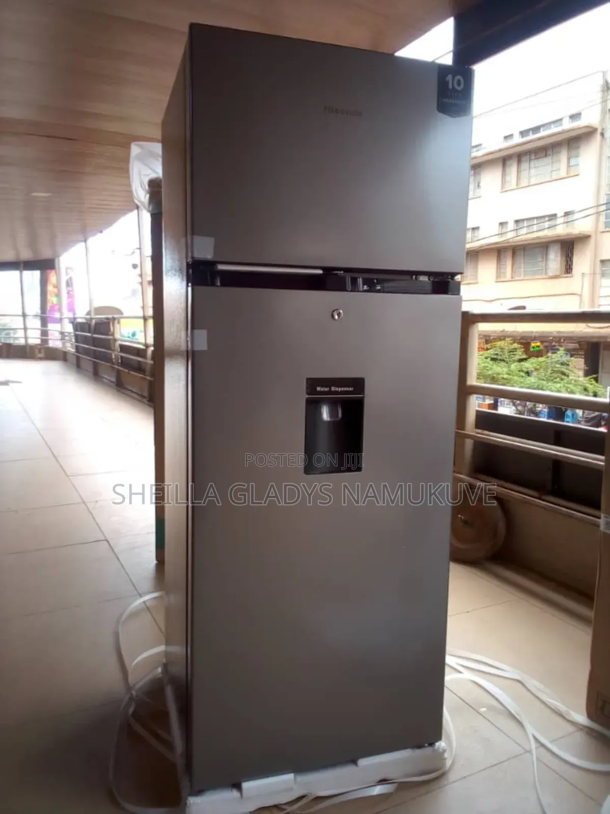 Refrigerator