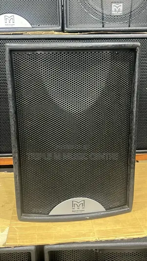 Martin Audio Top 12
