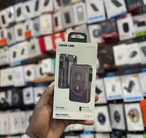 Green Lion Mag-Vision 10000mah Power Bank - Black