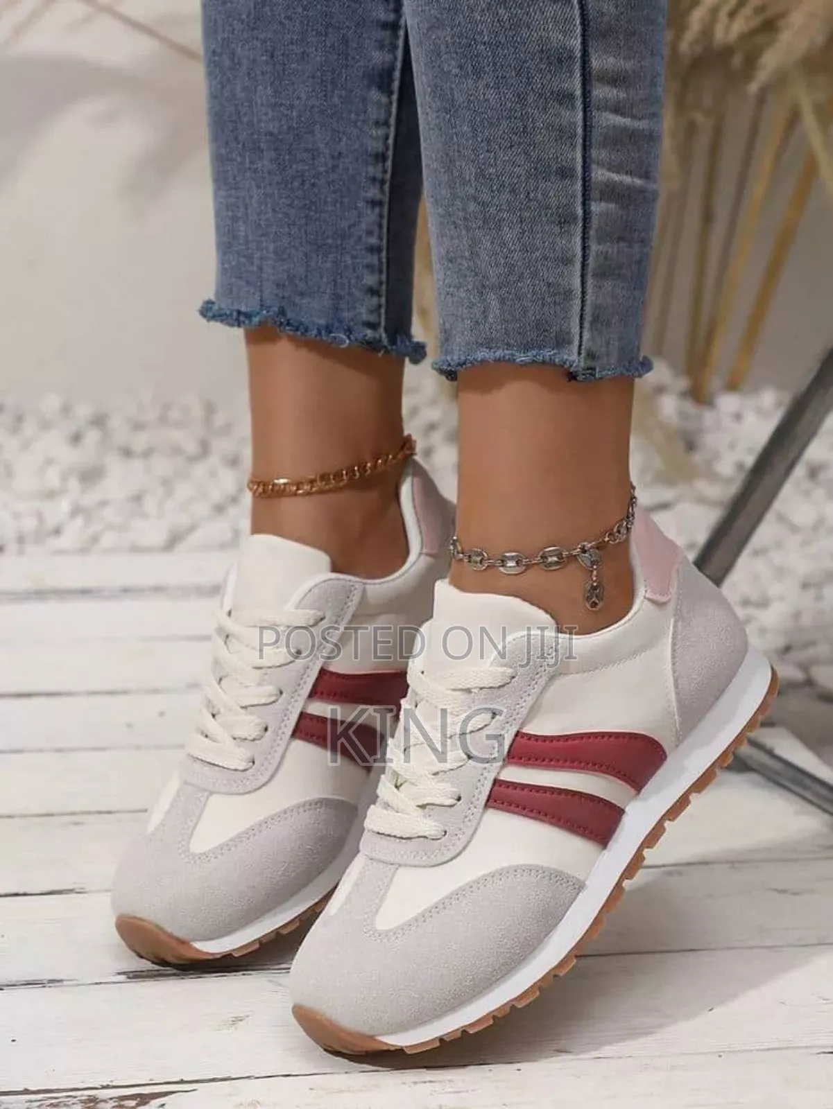 Grand Gyal Sneakers