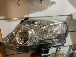 Toyota Fortuner 2012 Head Lumps