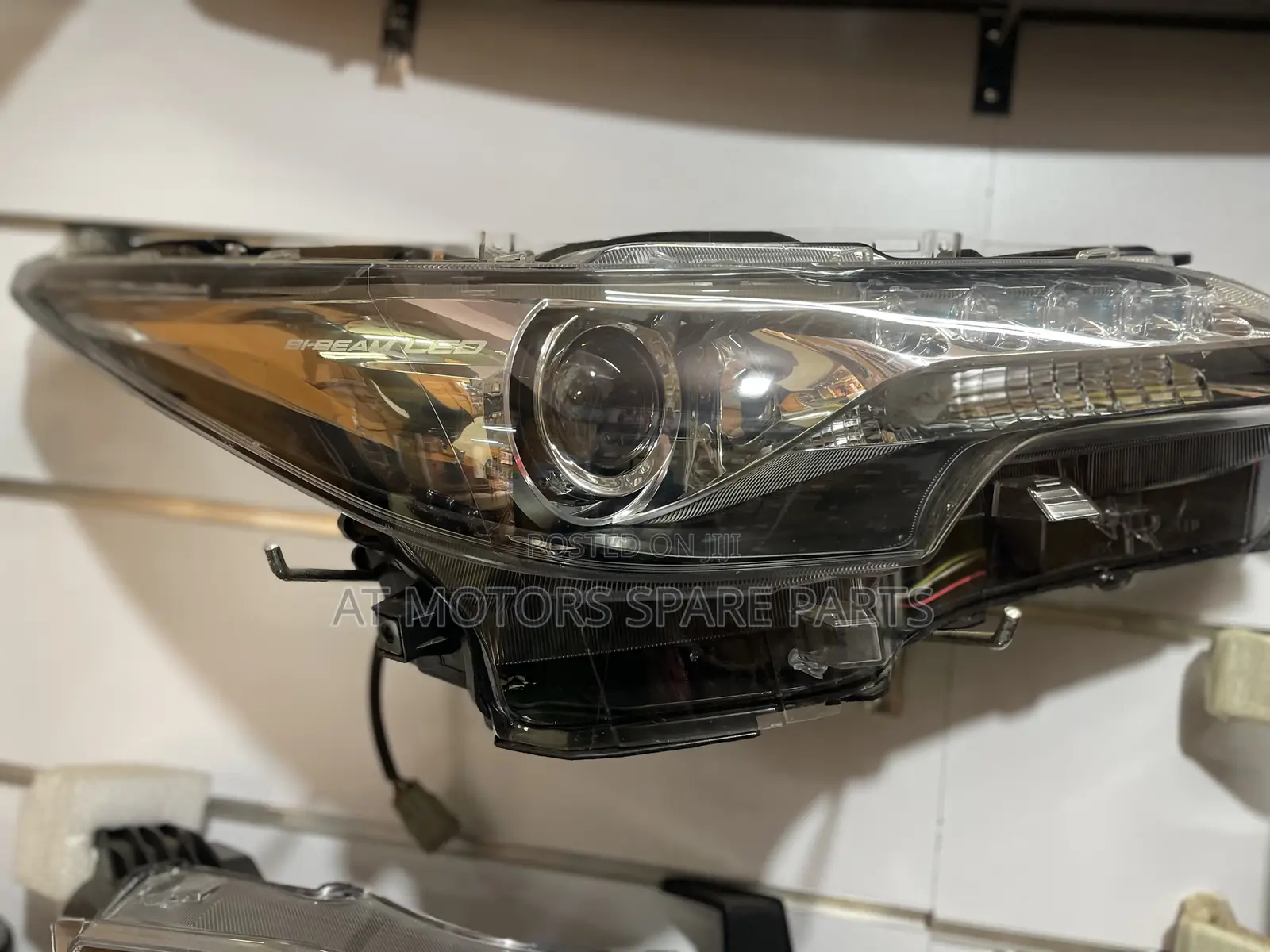 Fortuner Head Lump 2013