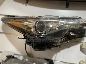 Fortuner Head Lump 2013