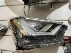 Isuzu Dmax 2020 Head Lump