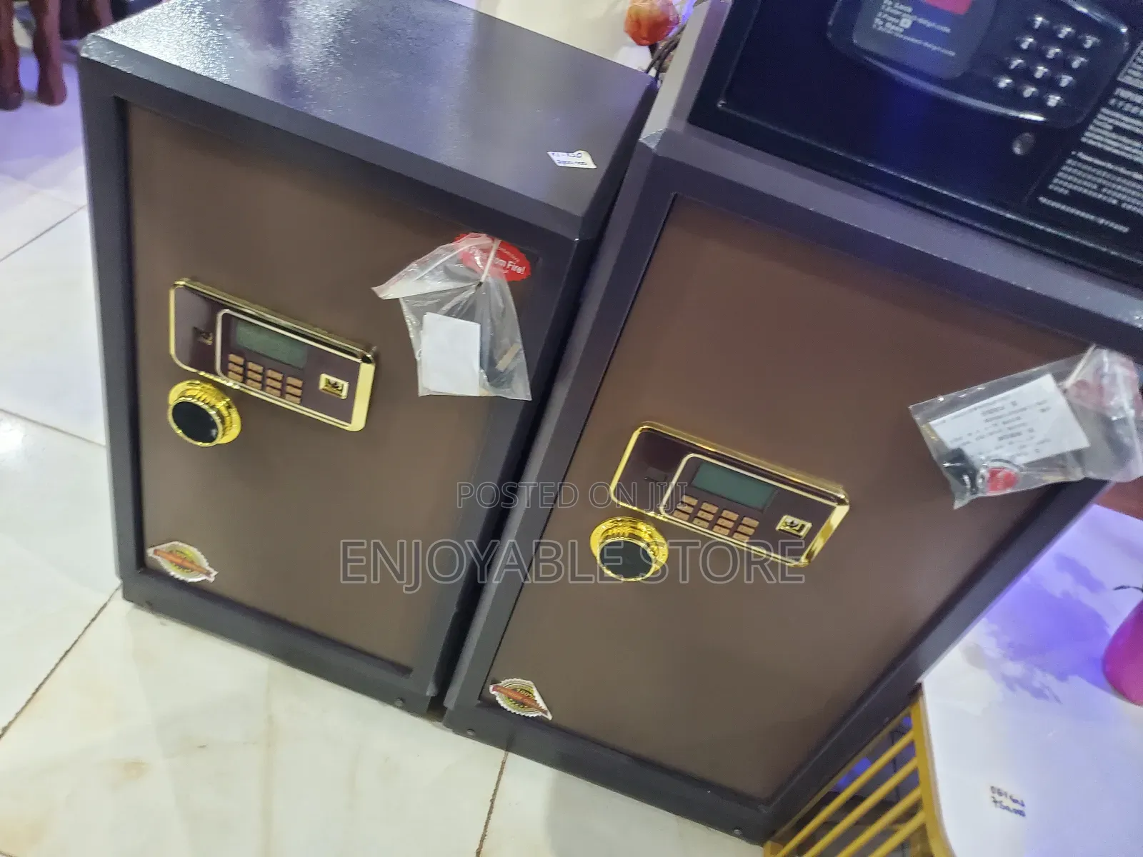 Safe Box Heavy-duty Water/Fire Proof