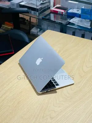 New Laptop Apple MacBook Air 2015 4GB Intel Core I5 SSD 256GB