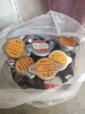 Photo - Radiator Pressure Caps for All Saloon and Suv Cars.