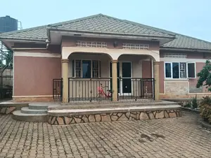 4bdrm House in Butenga, Kira for sale