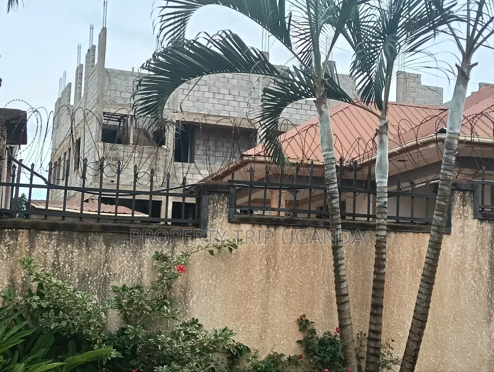4bdrm House in Butenga, Kira for sale