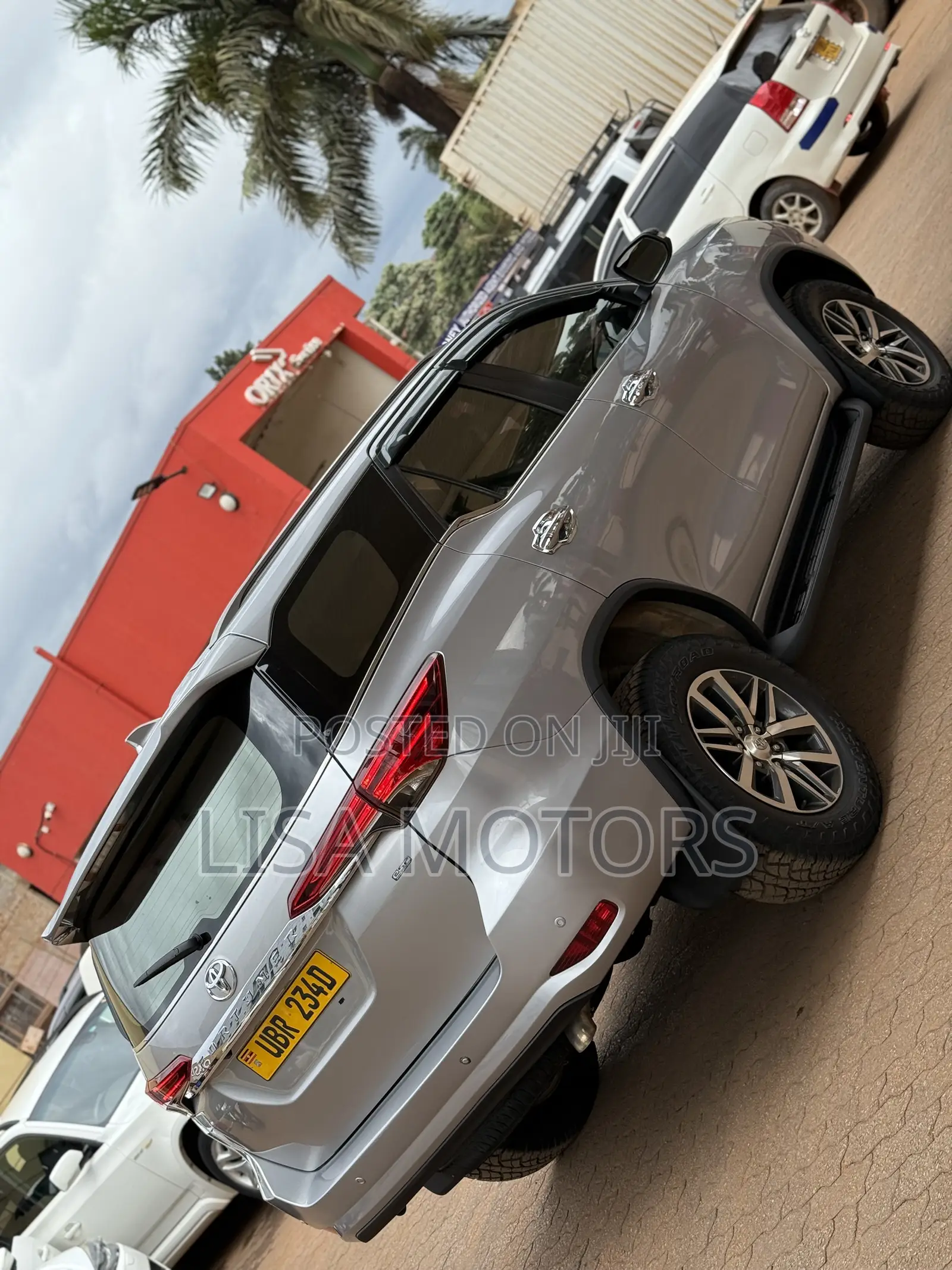 Toyota Fortuner 2.8 D AWD 2016 Silver