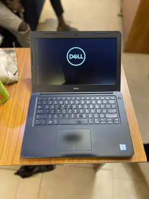 New Laptop Dell Latitude 13 3380 8GB Intel Core I5 HDD 500GB