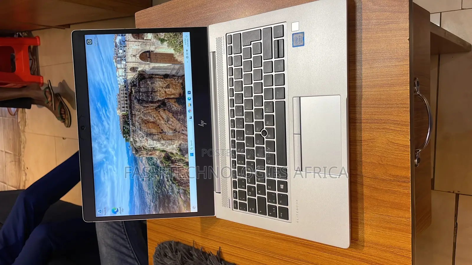 New Laptop HP EliteBook 840 G5 16GB Intel Core I5 SSD 256GB