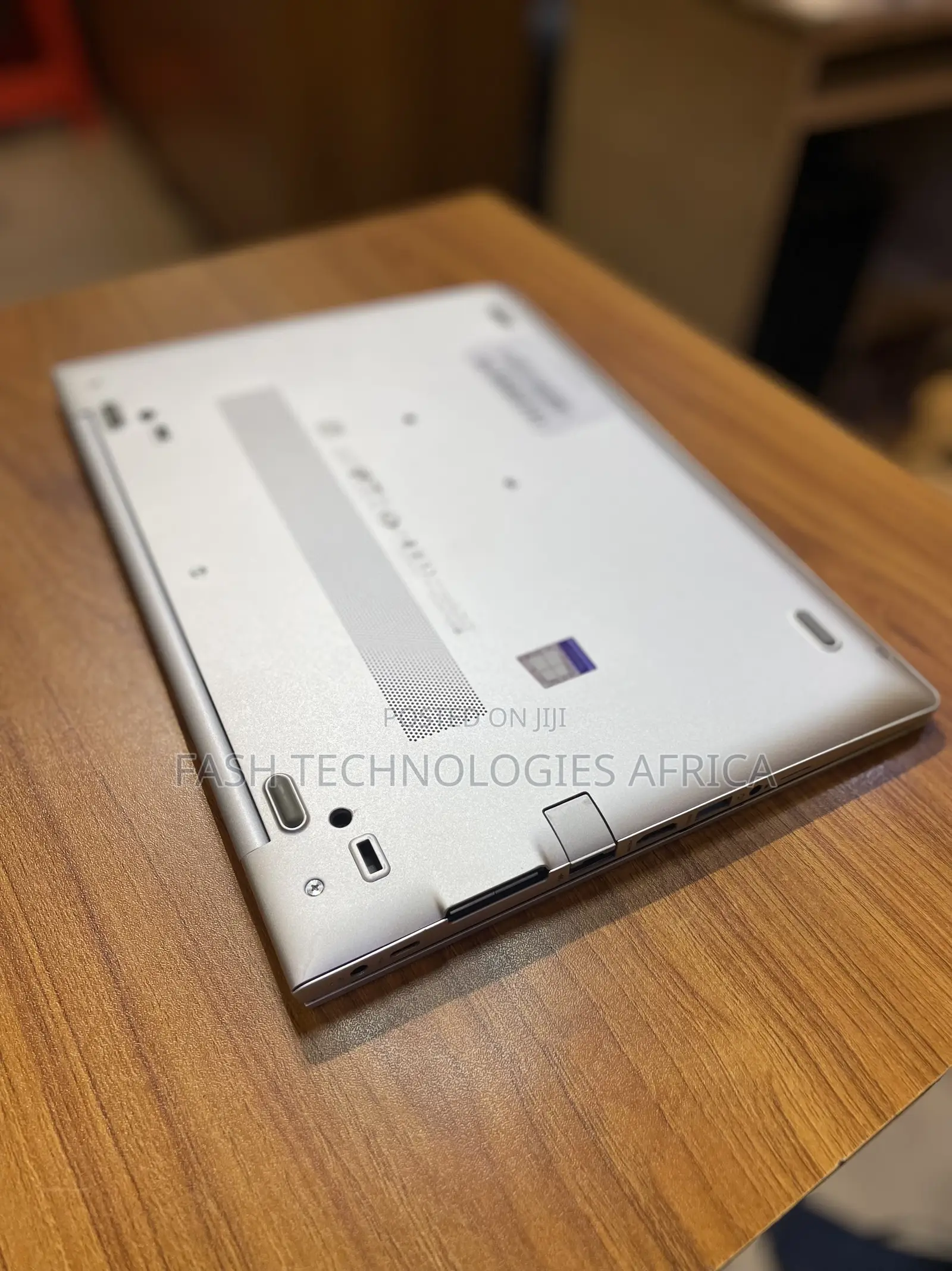 New Laptop HP EliteBook 840 G5 16GB Intel Core I5 SSD 256GB