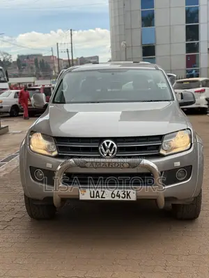 Photo - Volkswagen Amarok 2011 Silver