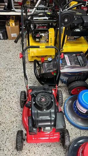 Lawn Mower Most Applicable for Plain Playing Fields