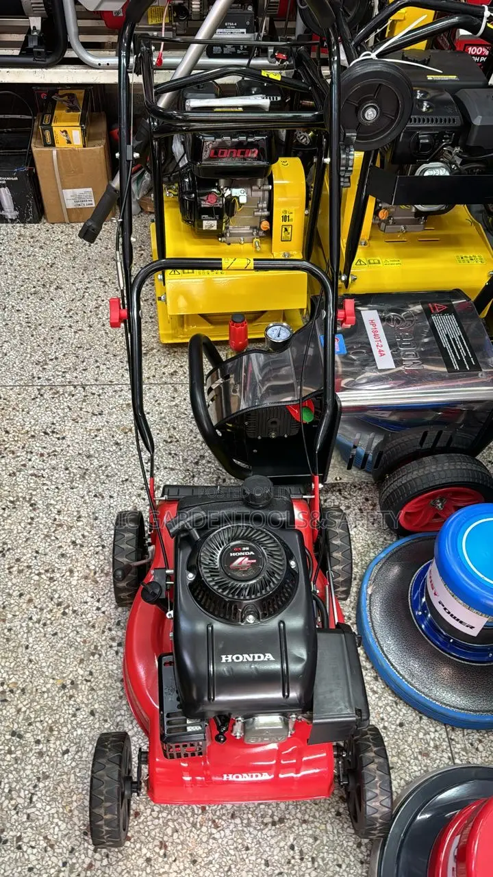 Lawn Mower Most Applicable for Plain Playing Fields