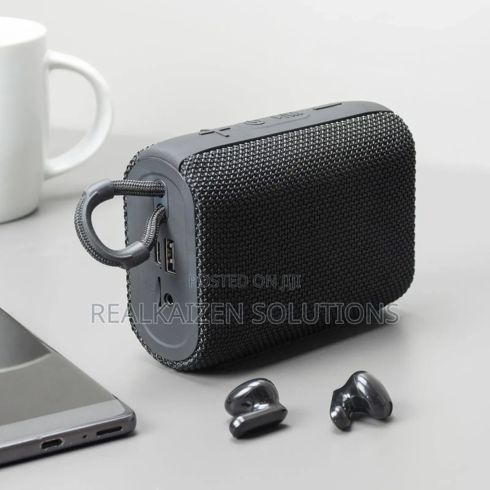 Uk Red5 Bluetooth Earbuds Rechargeable Speaker Charging Case