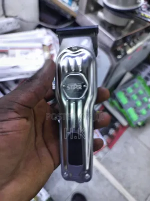 Winning Star St-5632 Rechargeable Hair Clipper.