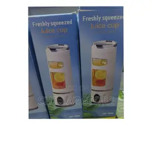 Portable Freshly Squeezed Juice Cup.