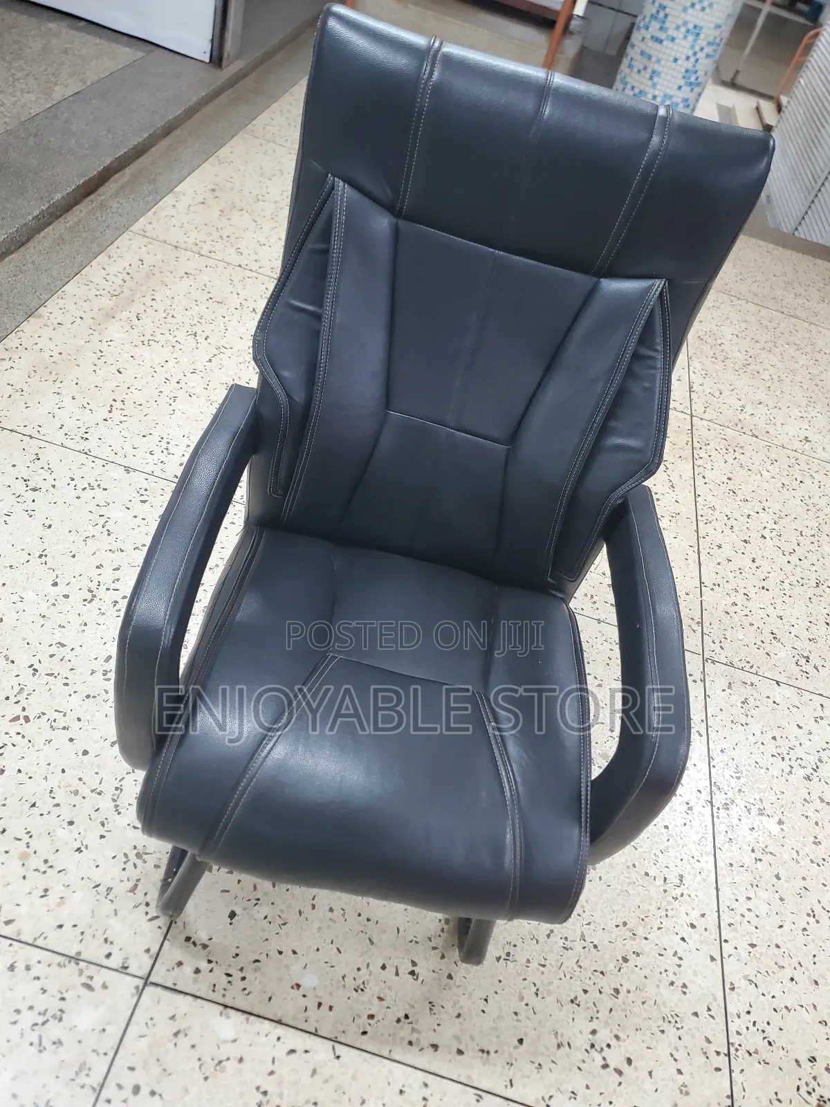 Office Chairs Curved Stand Big Size